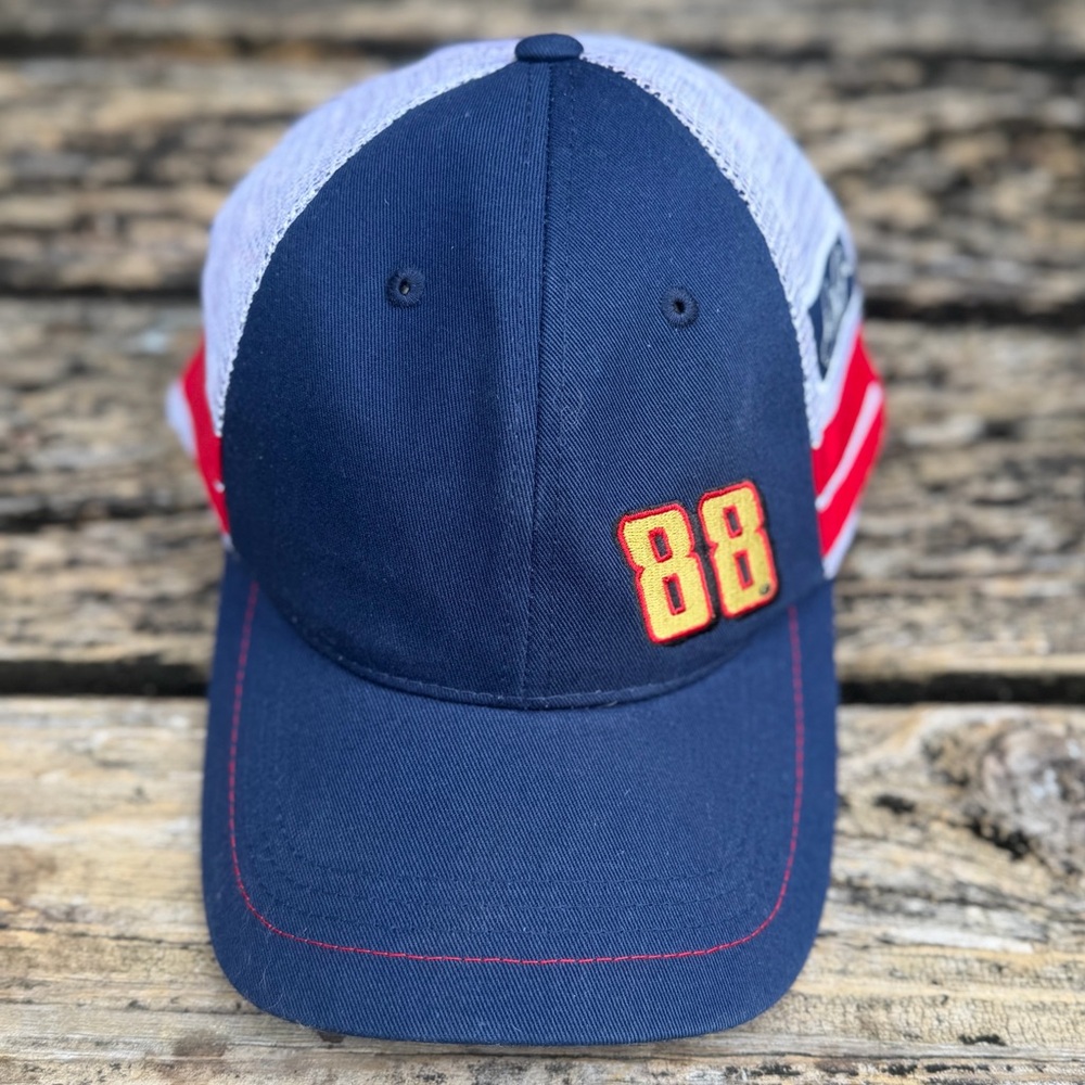NWOT Dale Earnhardt Jr #88 NASCAR Valvoline Trucker Adjustable SnapBack Hat F3